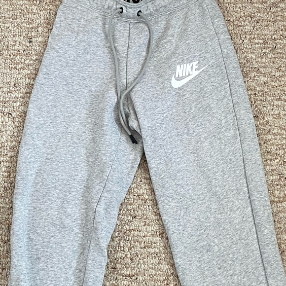 Nike track pants - Picture 1 of 2